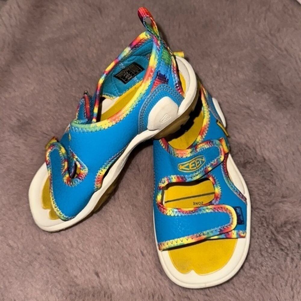 KEEN Knotch River Casual Sandals in Blue Youth Size 9